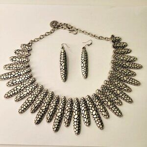 Unique Silver Chunky Bib Necklace and Earrings Set